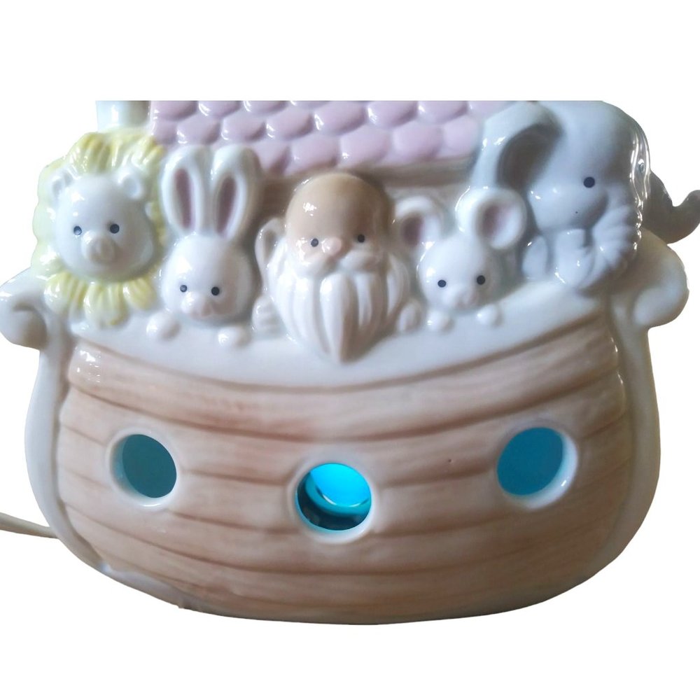 VTG ENESCO Porcelain Noah's Ark Night Light Shade Electric Animal Night Lamp